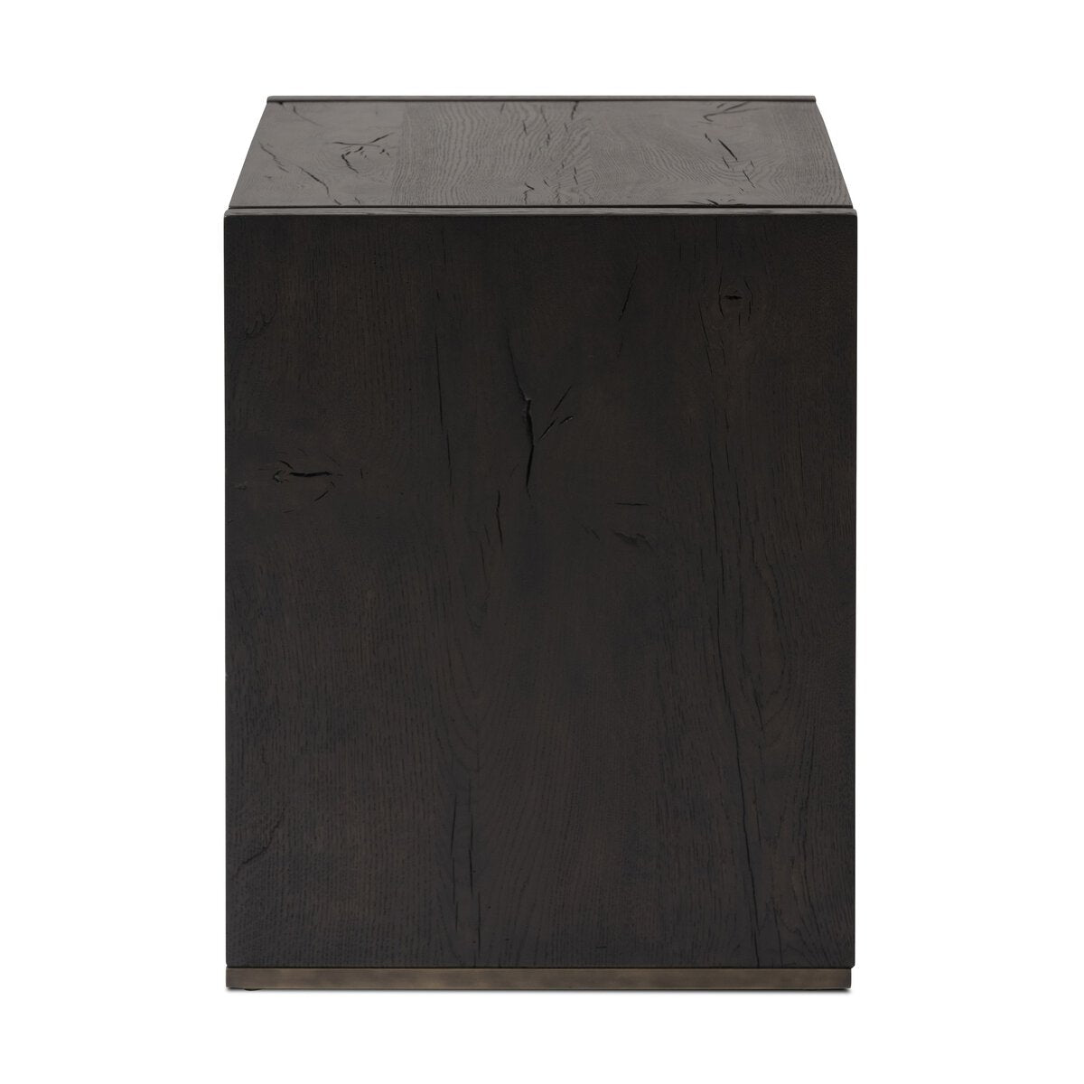 Lyndon Nightstand