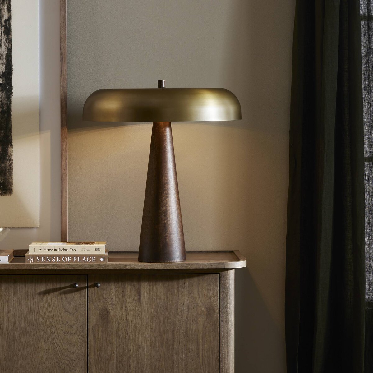 Ridgehaven Table Lamp