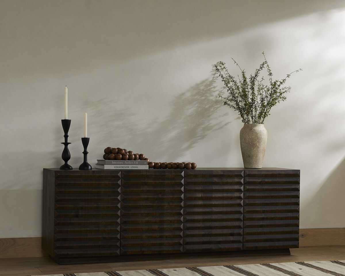 Ainsworth Media Console