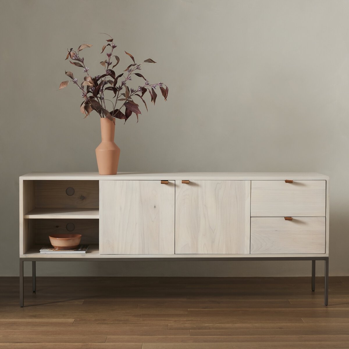 Bartlow Media Console