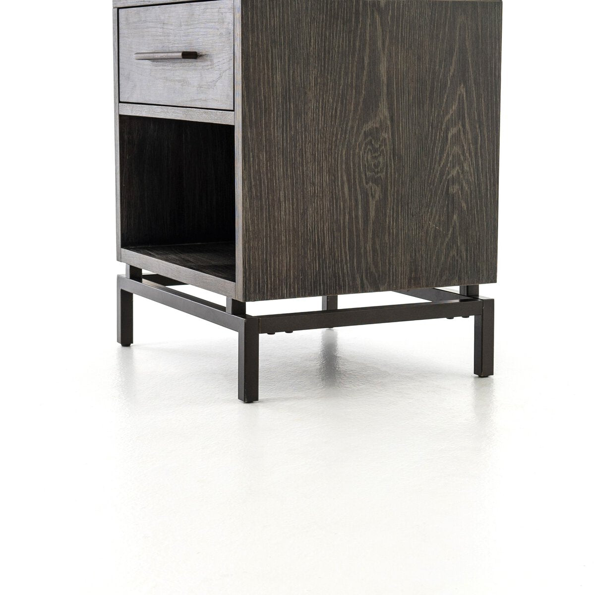 Stratford Nightstand