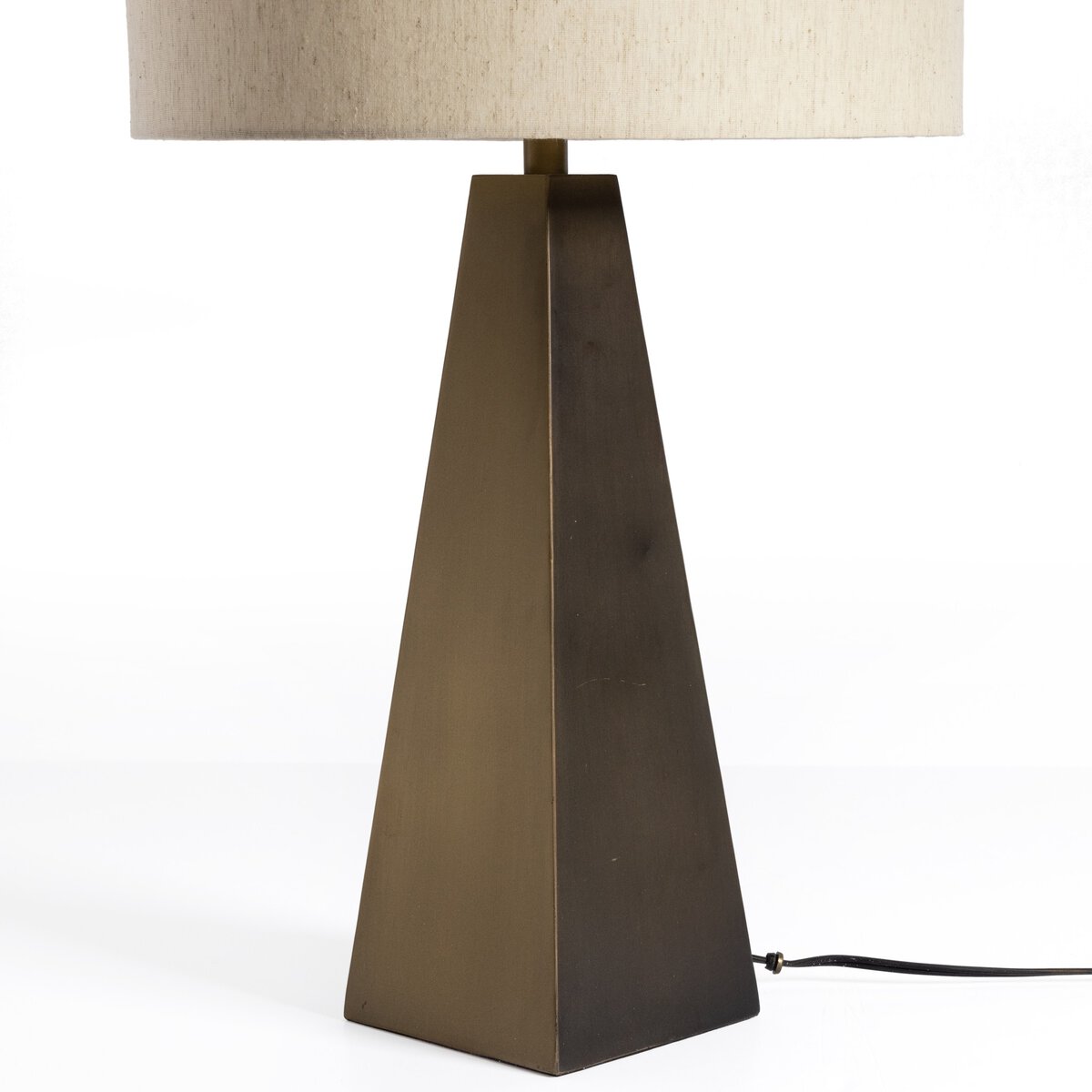 Saddleworth Table Lamp