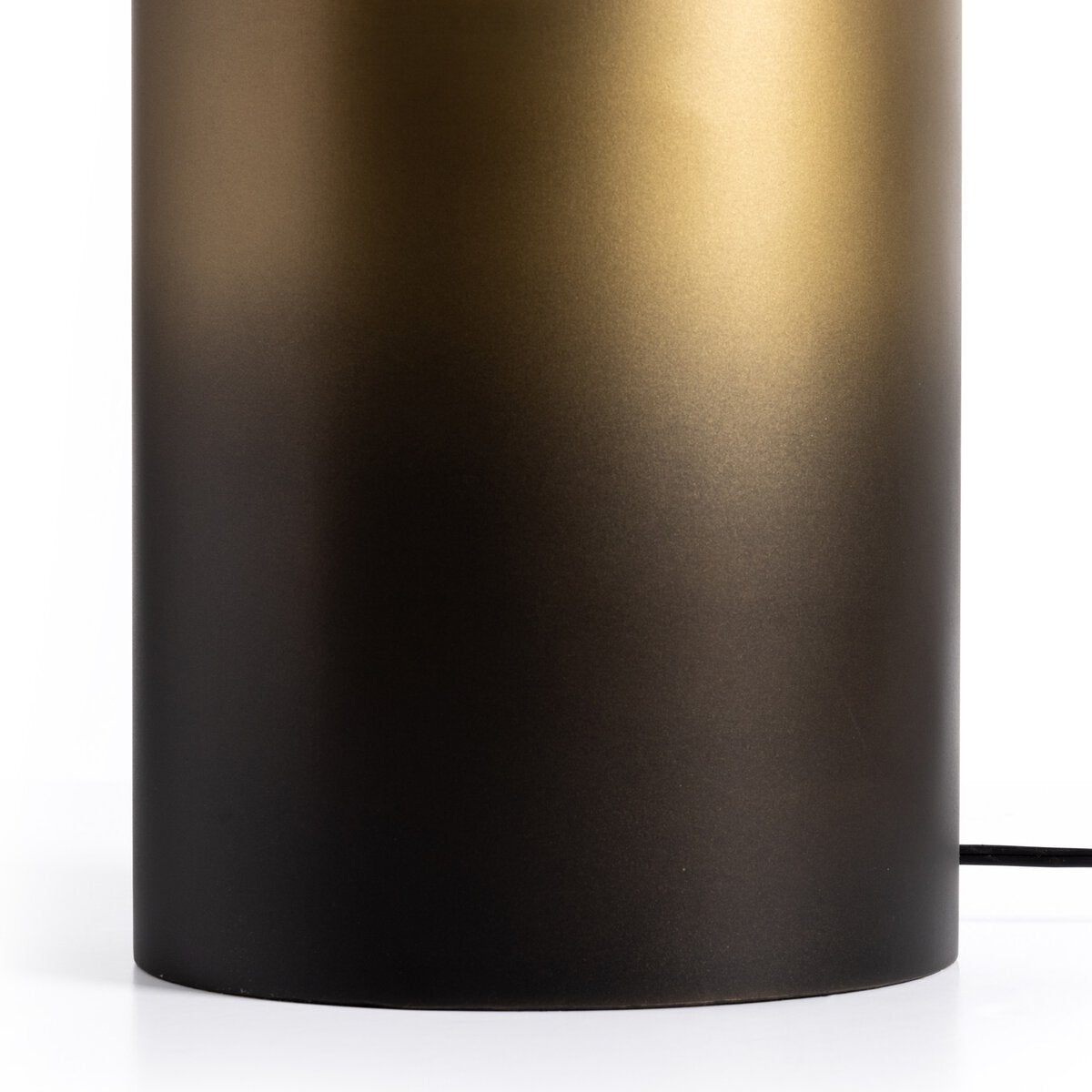 Mount Darwin Table Lamp